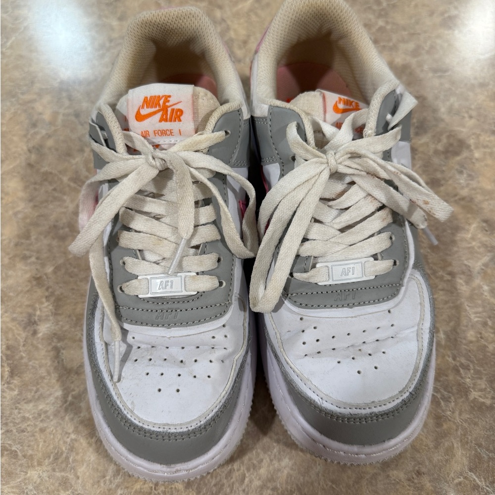 Women’s Nike Air Force 1- Size 7.5
